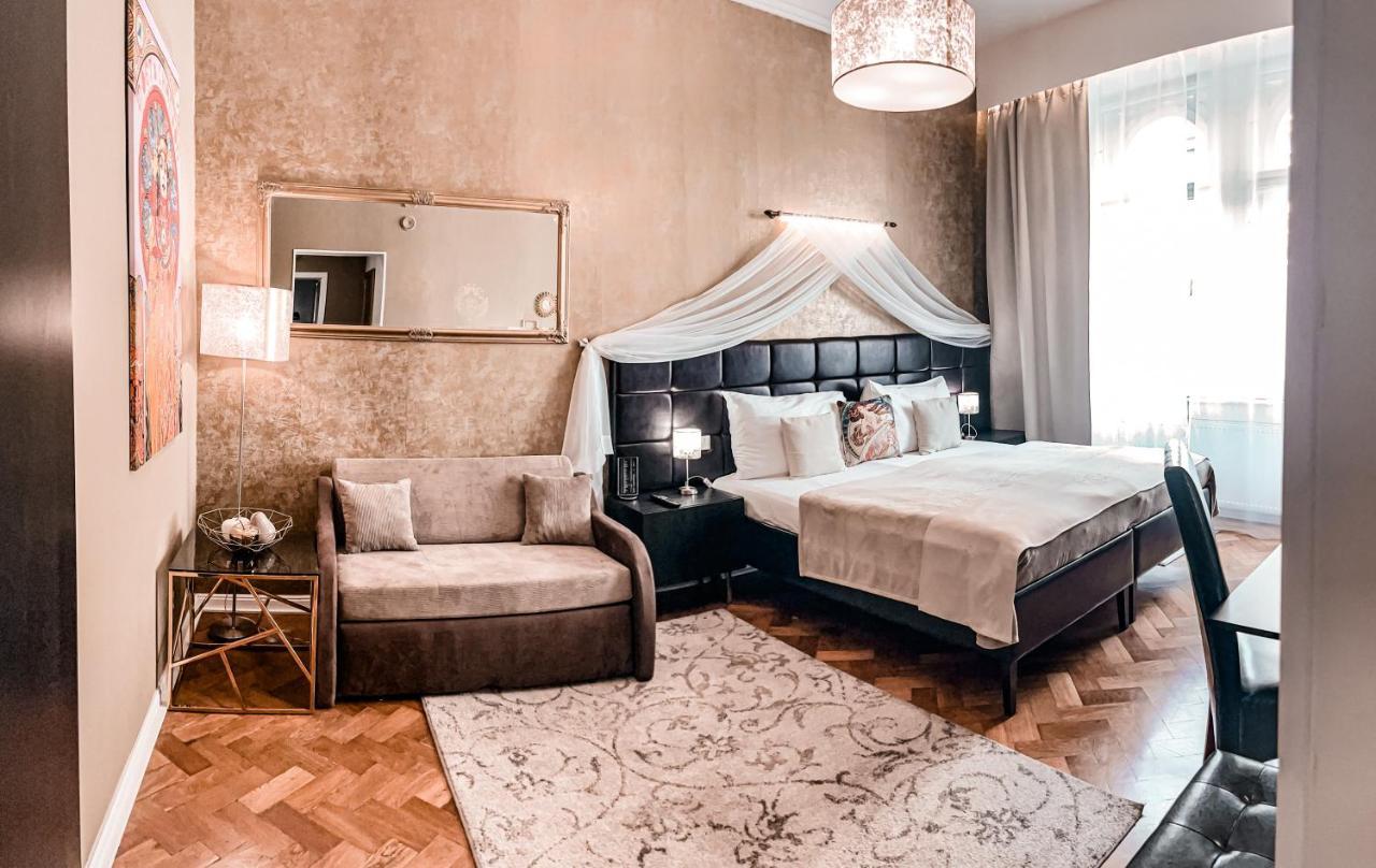 Alfons Boutique Hotel Прага Екстер'єр фото