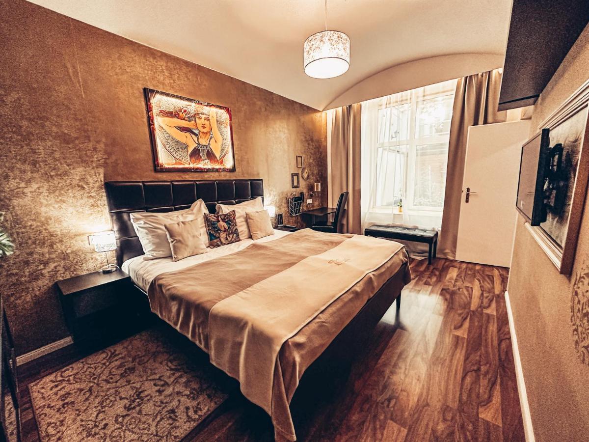 Alfons Boutique Hotel Прага Екстер'єр фото