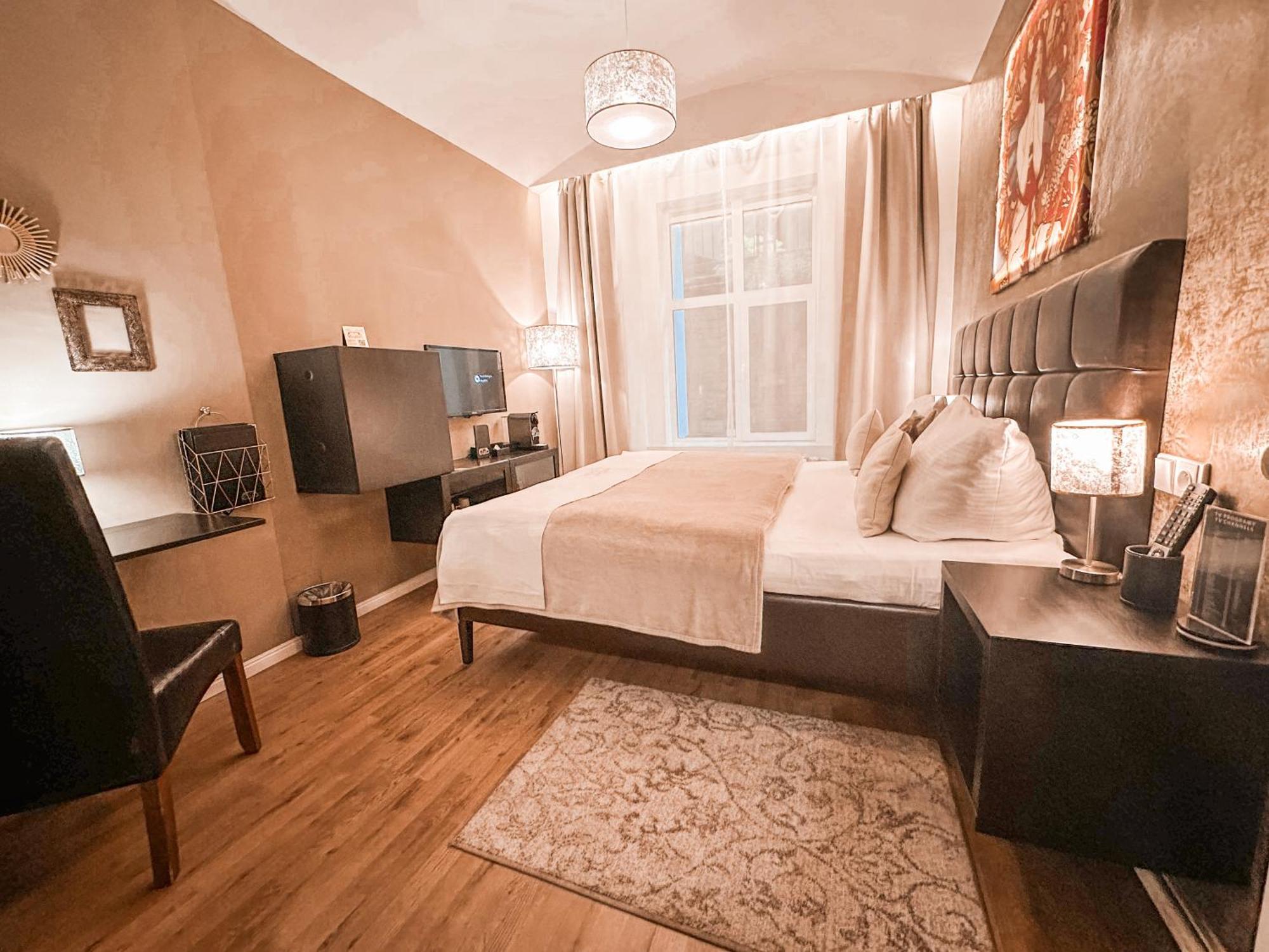 Alfons Boutique Hotel Прага Екстер'єр фото