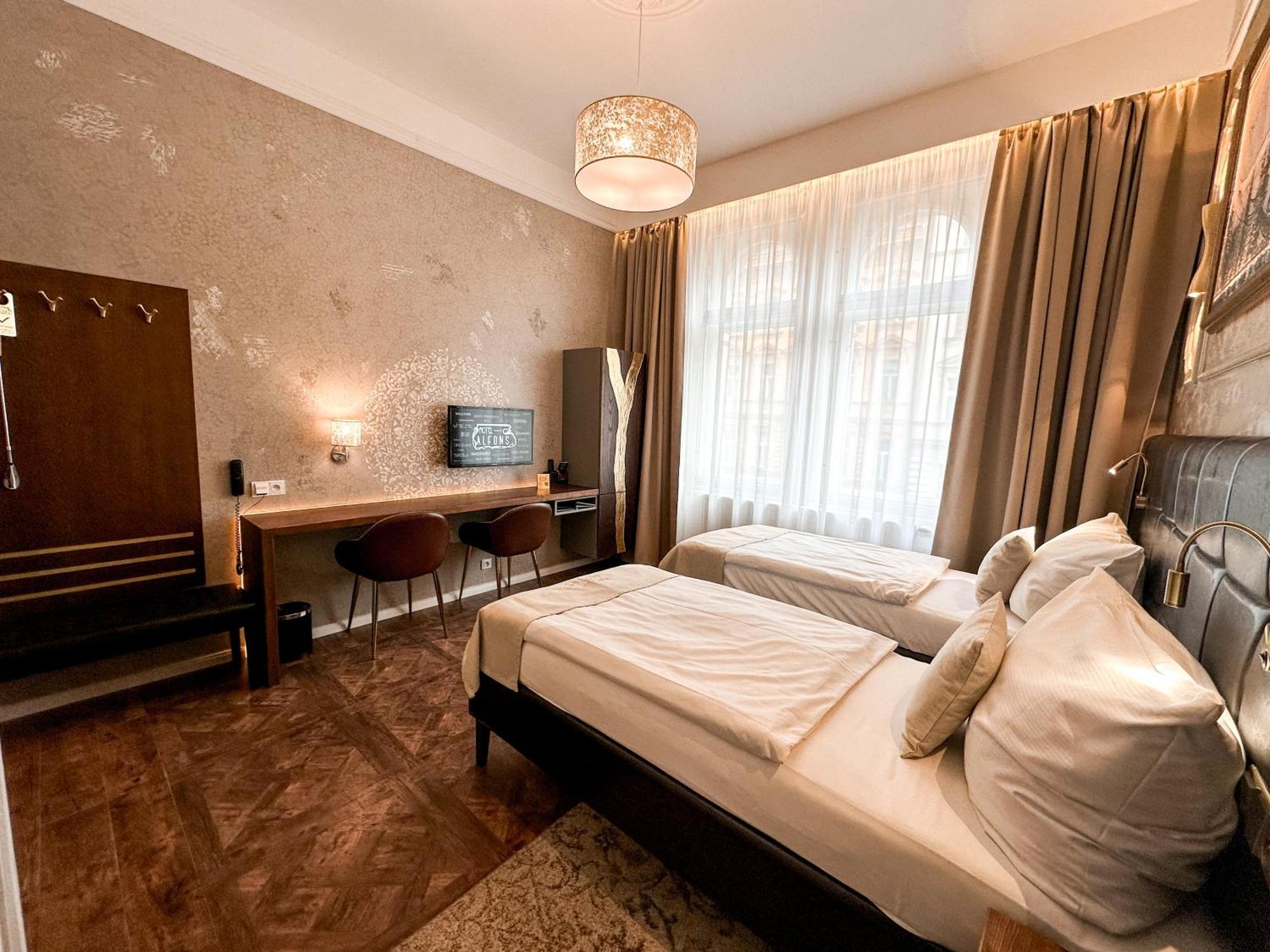 Alfons Boutique Hotel Прага Екстер'єр фото